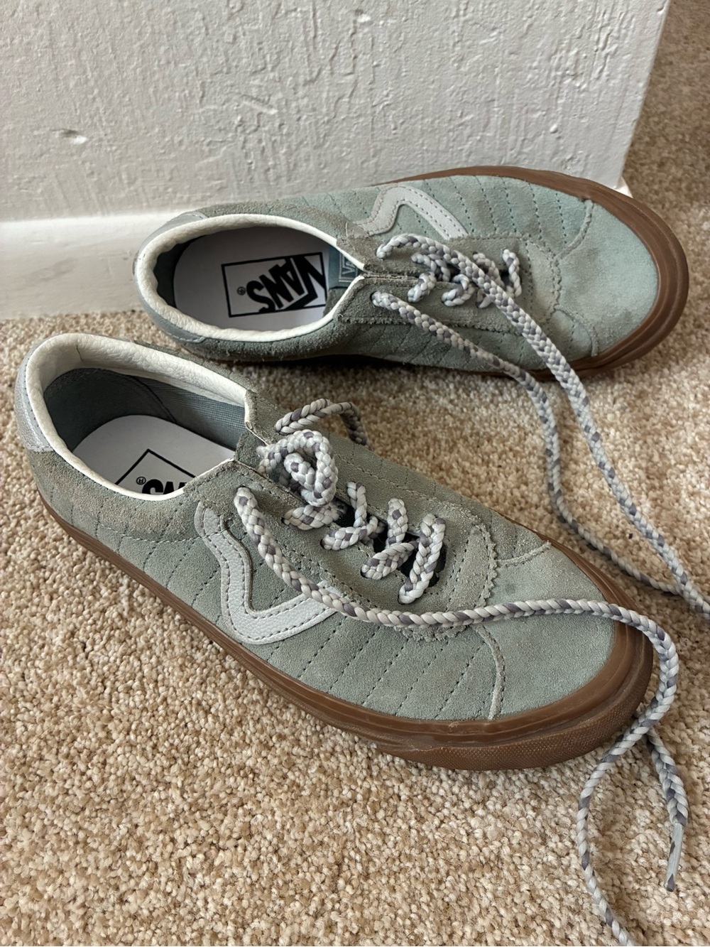 Vans Suede Skate Sneakers in Sage with Gum Sole mens size 4 women’s 5.5